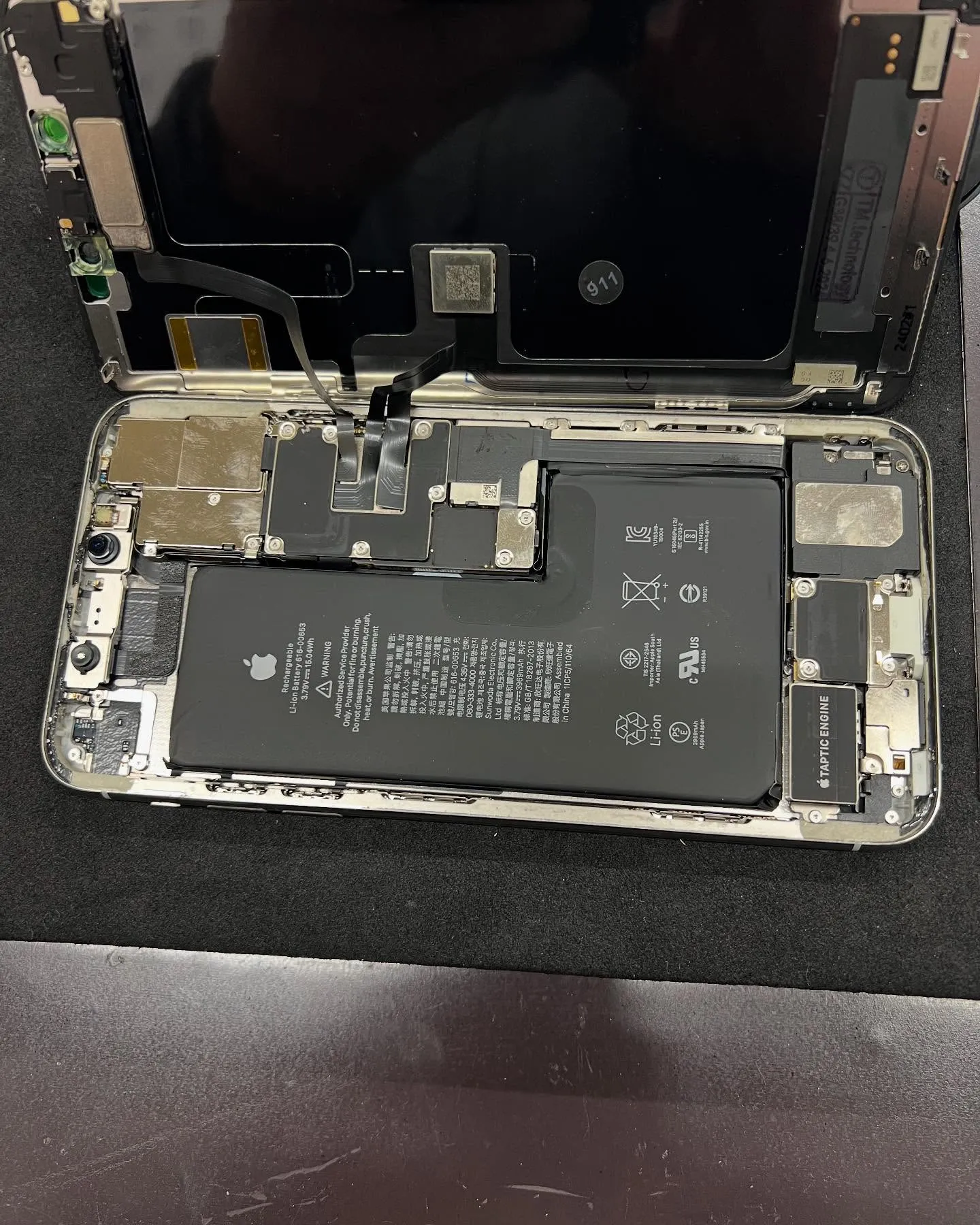 iPhone 11proの画面修理