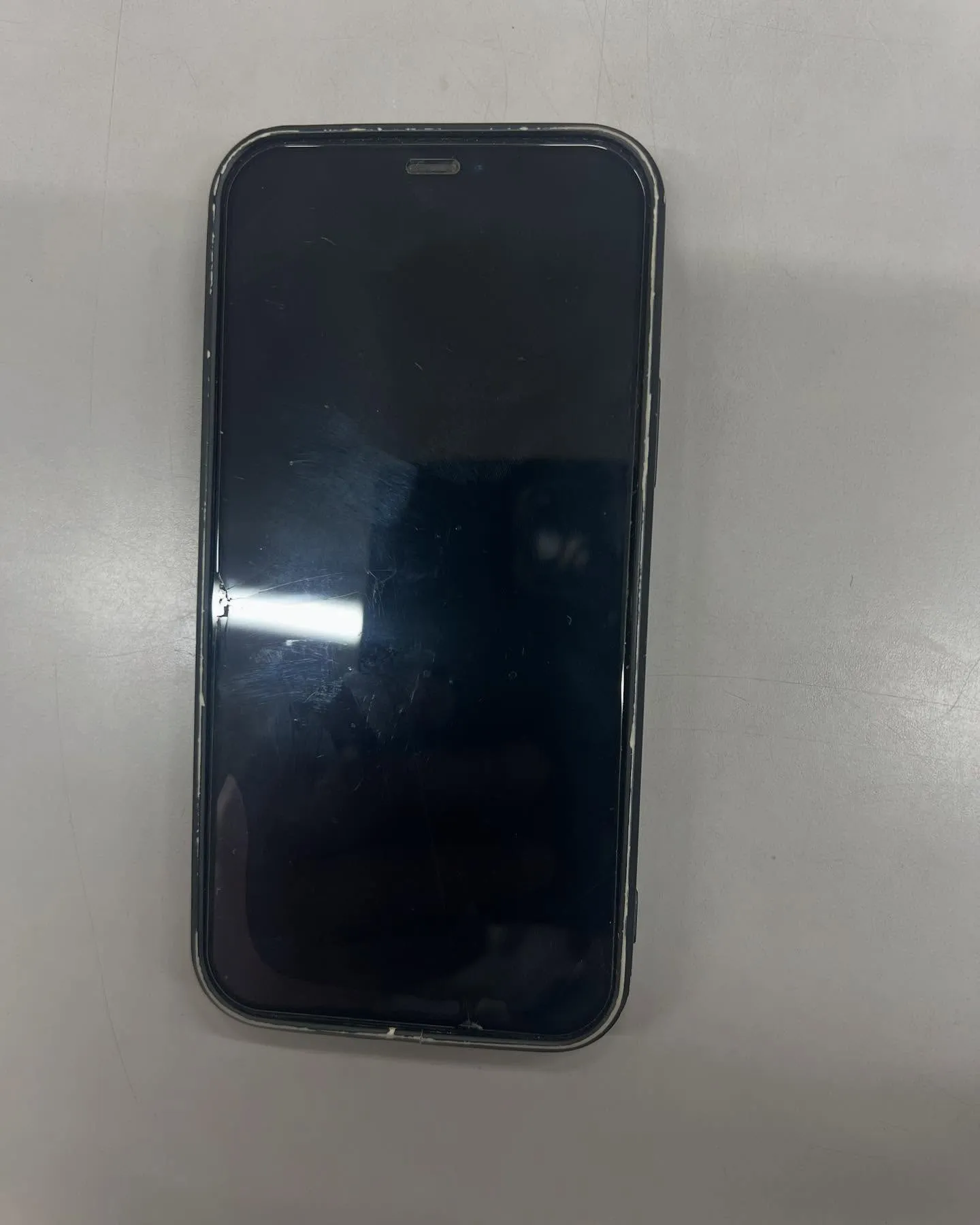iPhone 12proのバッテリー交換