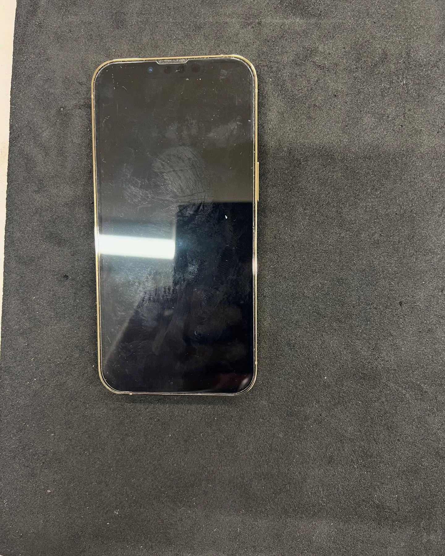 iPhone13proのバッテリー交換