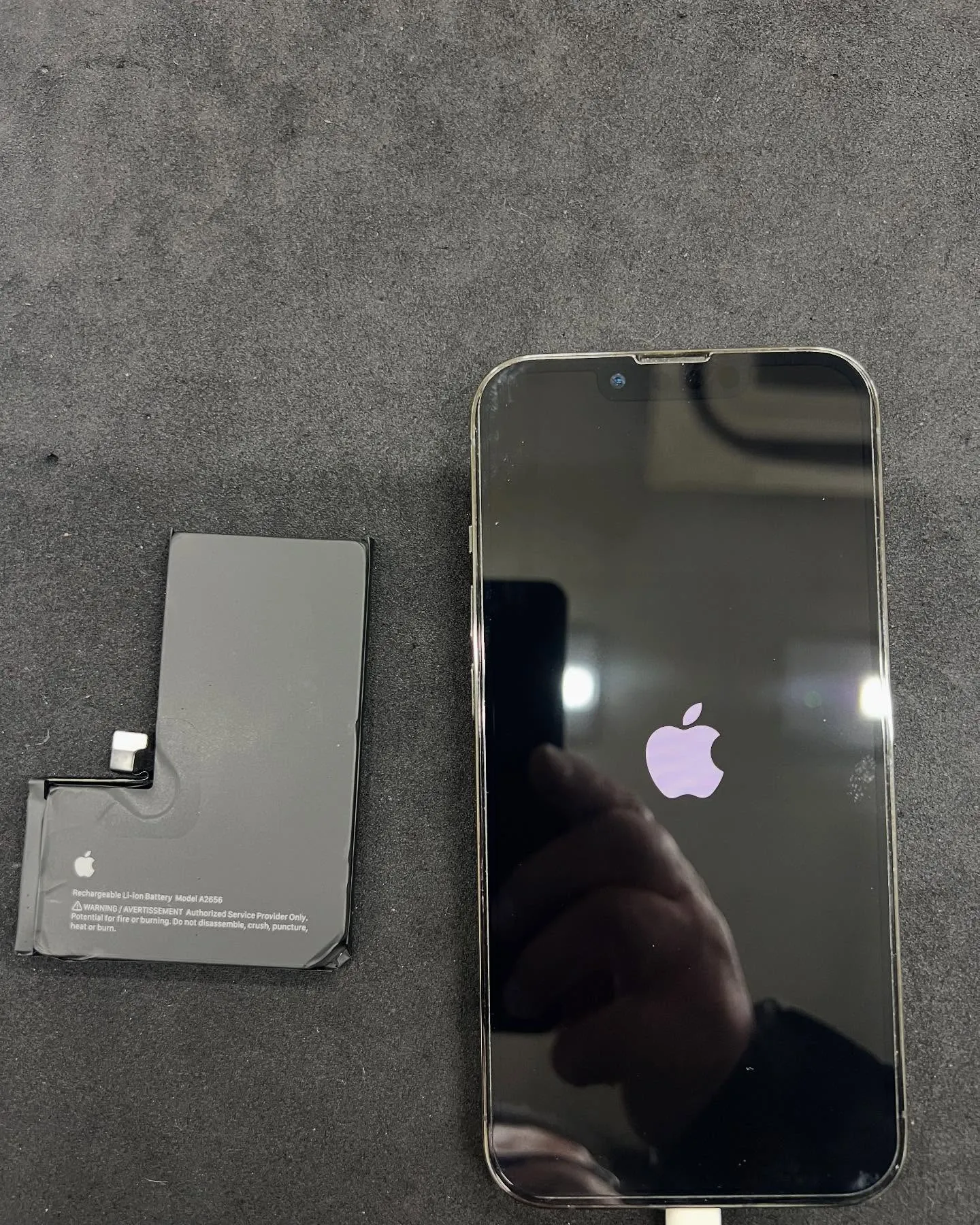 iPhone13pro のバッテリー交換