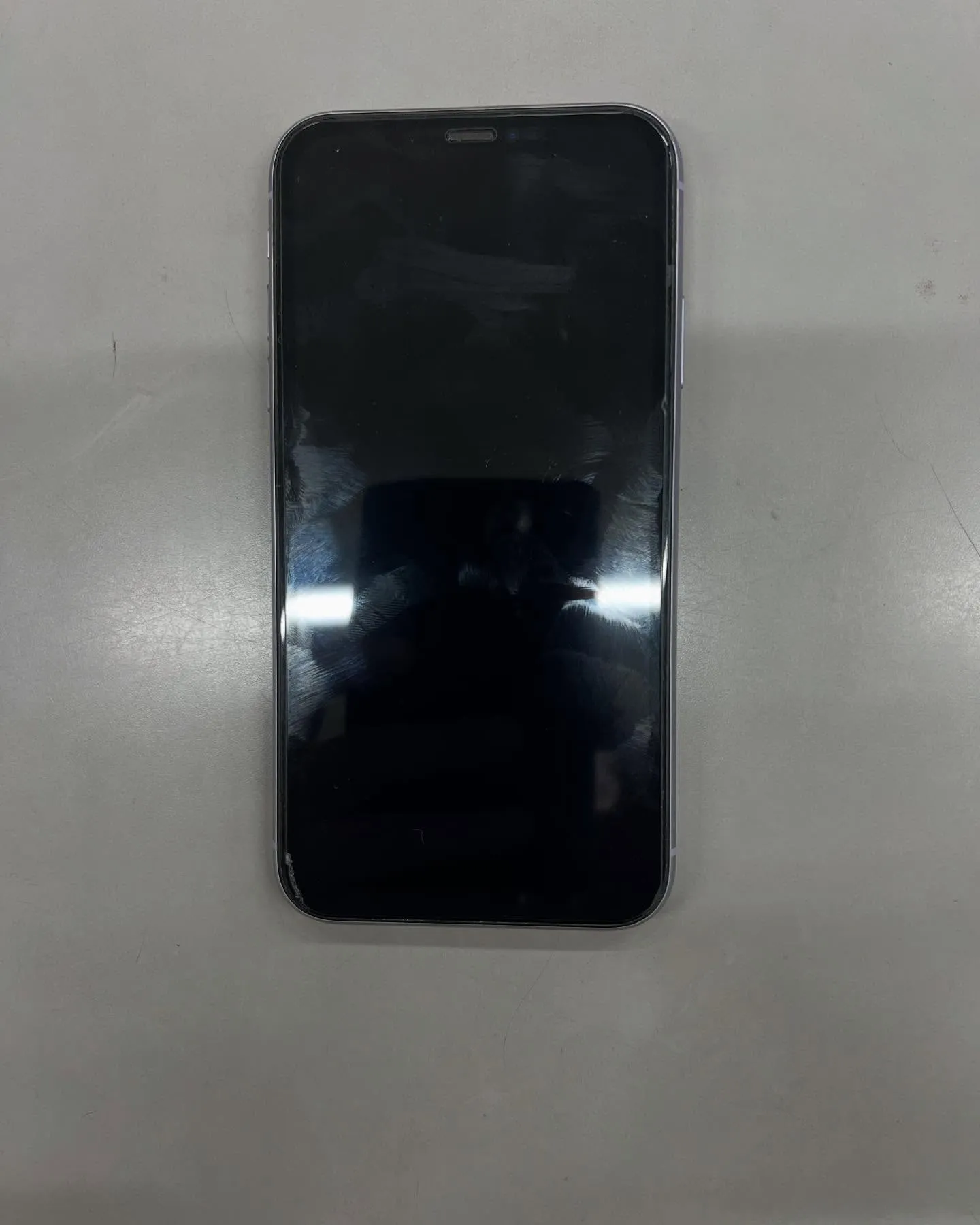 iPhone11の画面修理