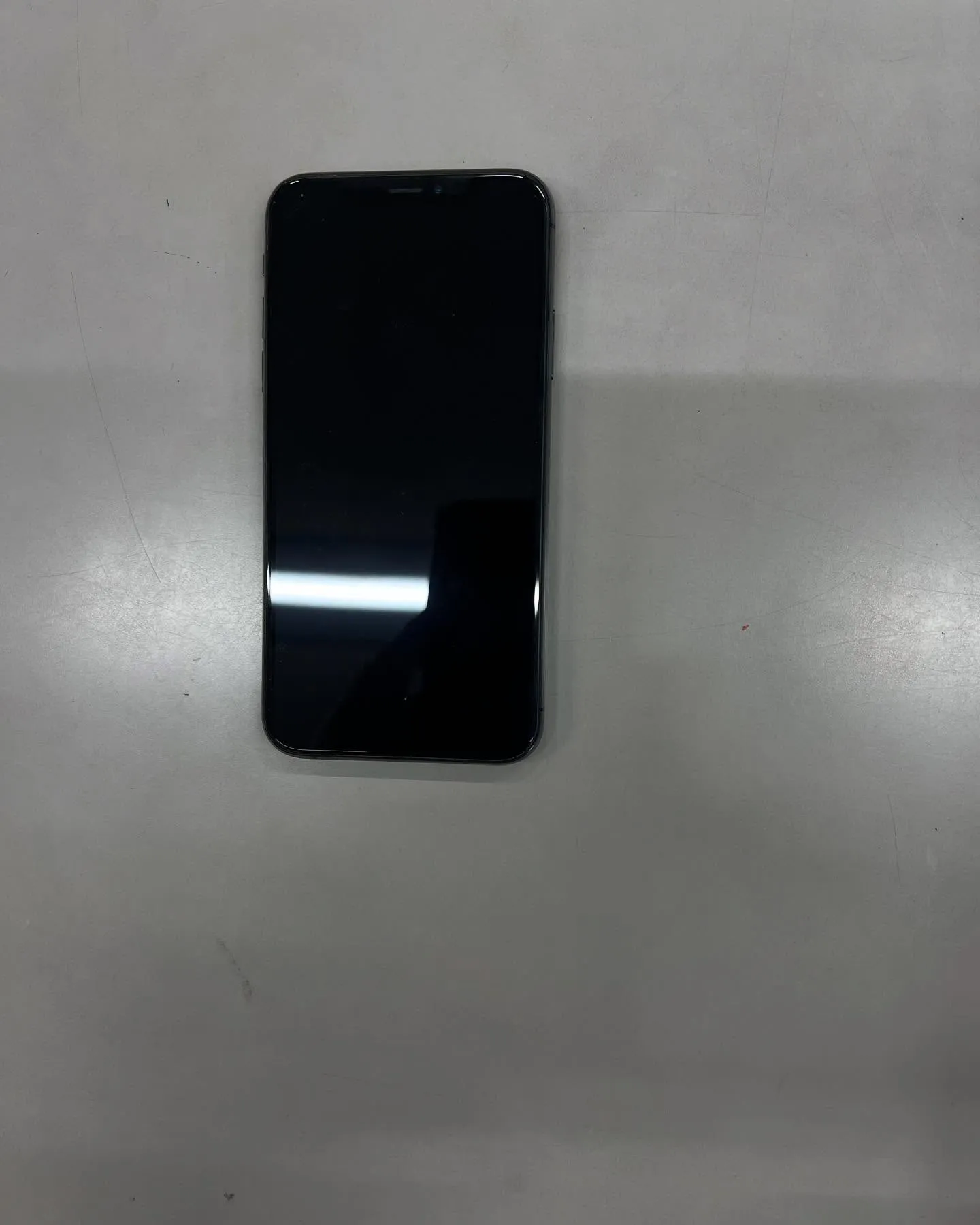 iPhone 11proの画面修理