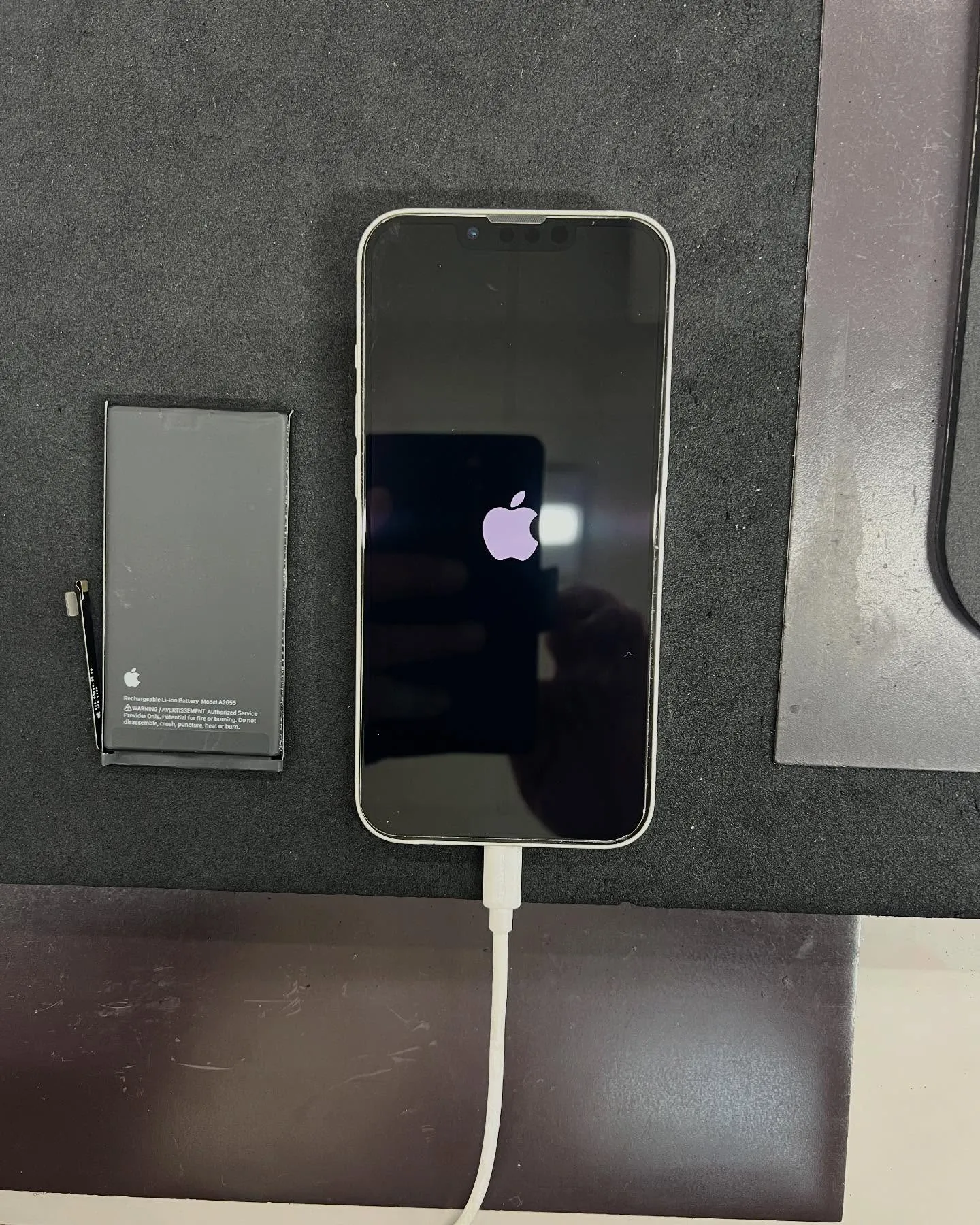 iPhone13のバッテリー交換