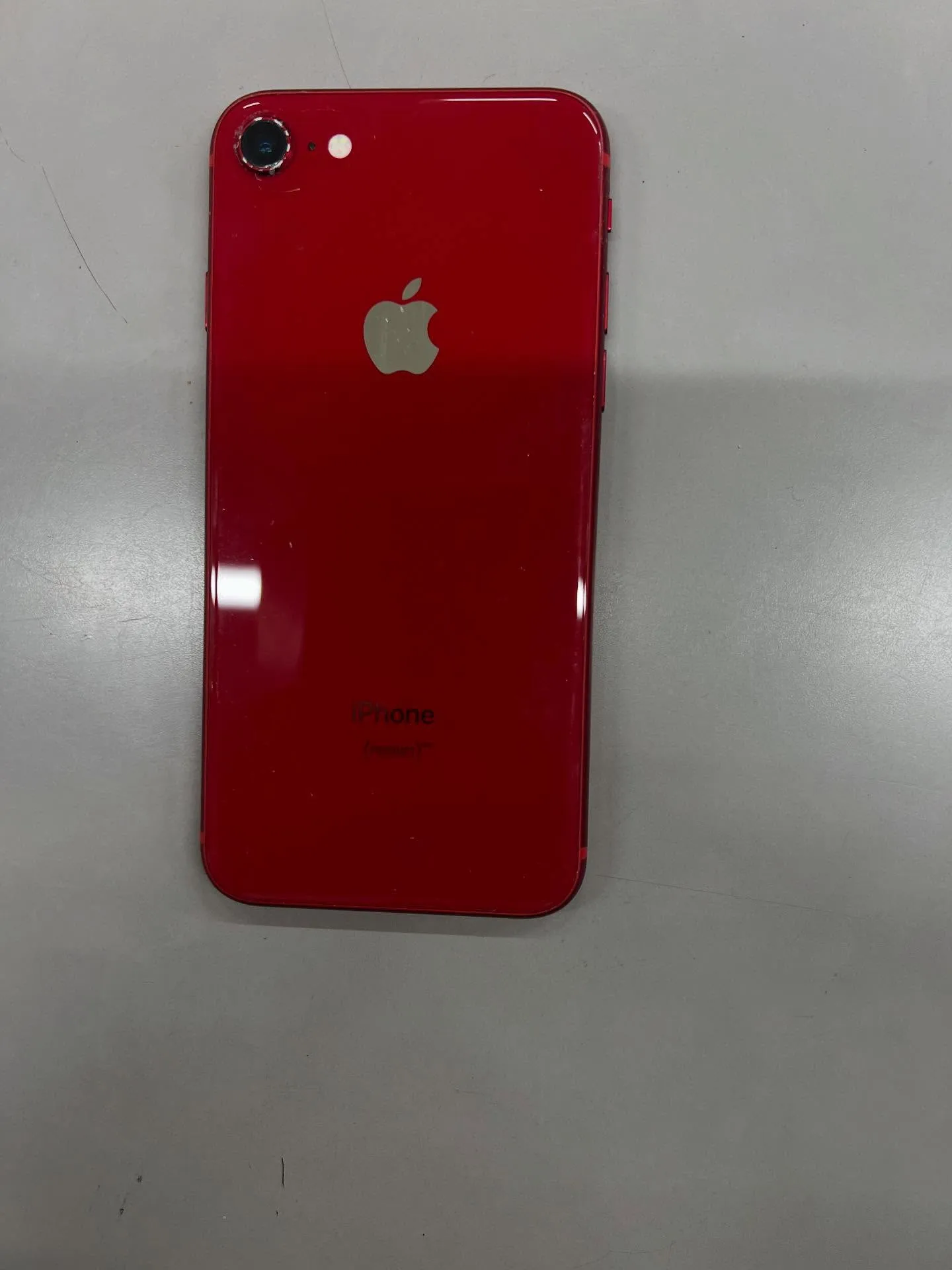 iPhone SE2のリヤカメラ修理