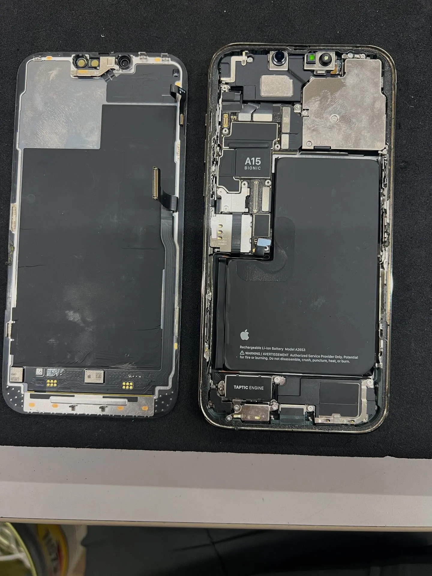 iPhone13pro maxの画面修理