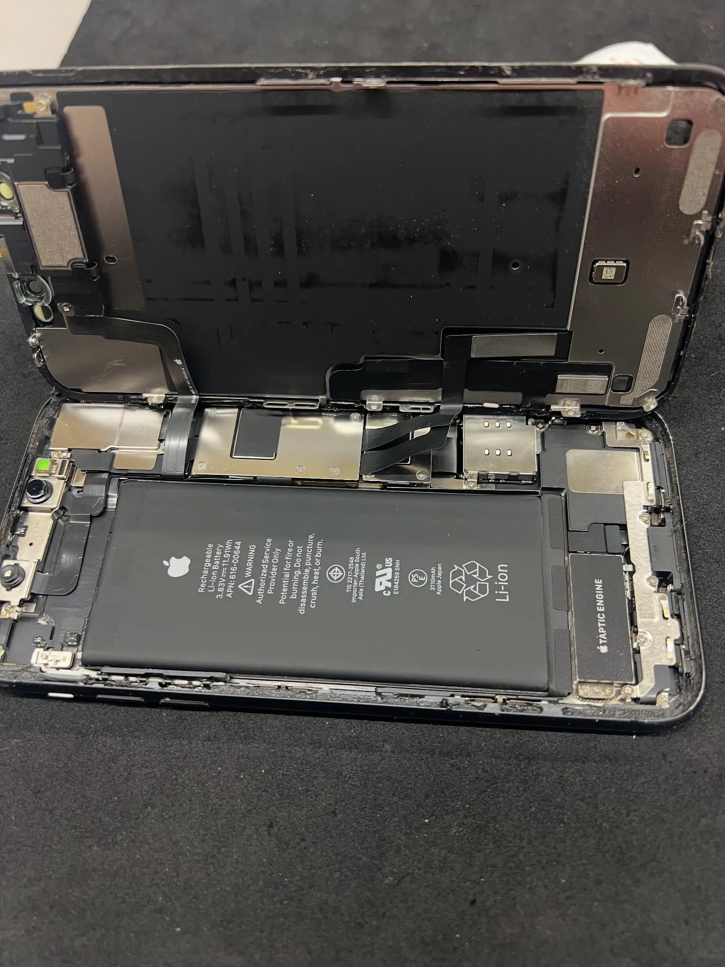 iPhone11の画面修理