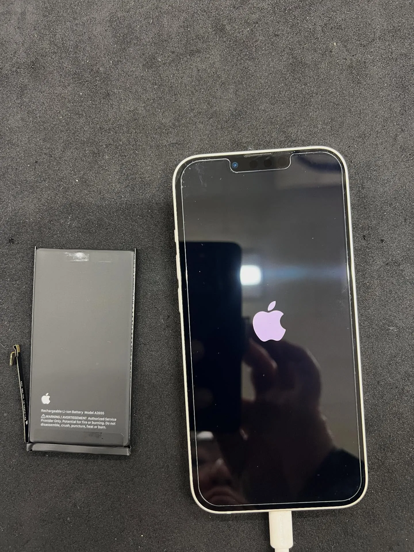 iPhone13のバッテリー交換