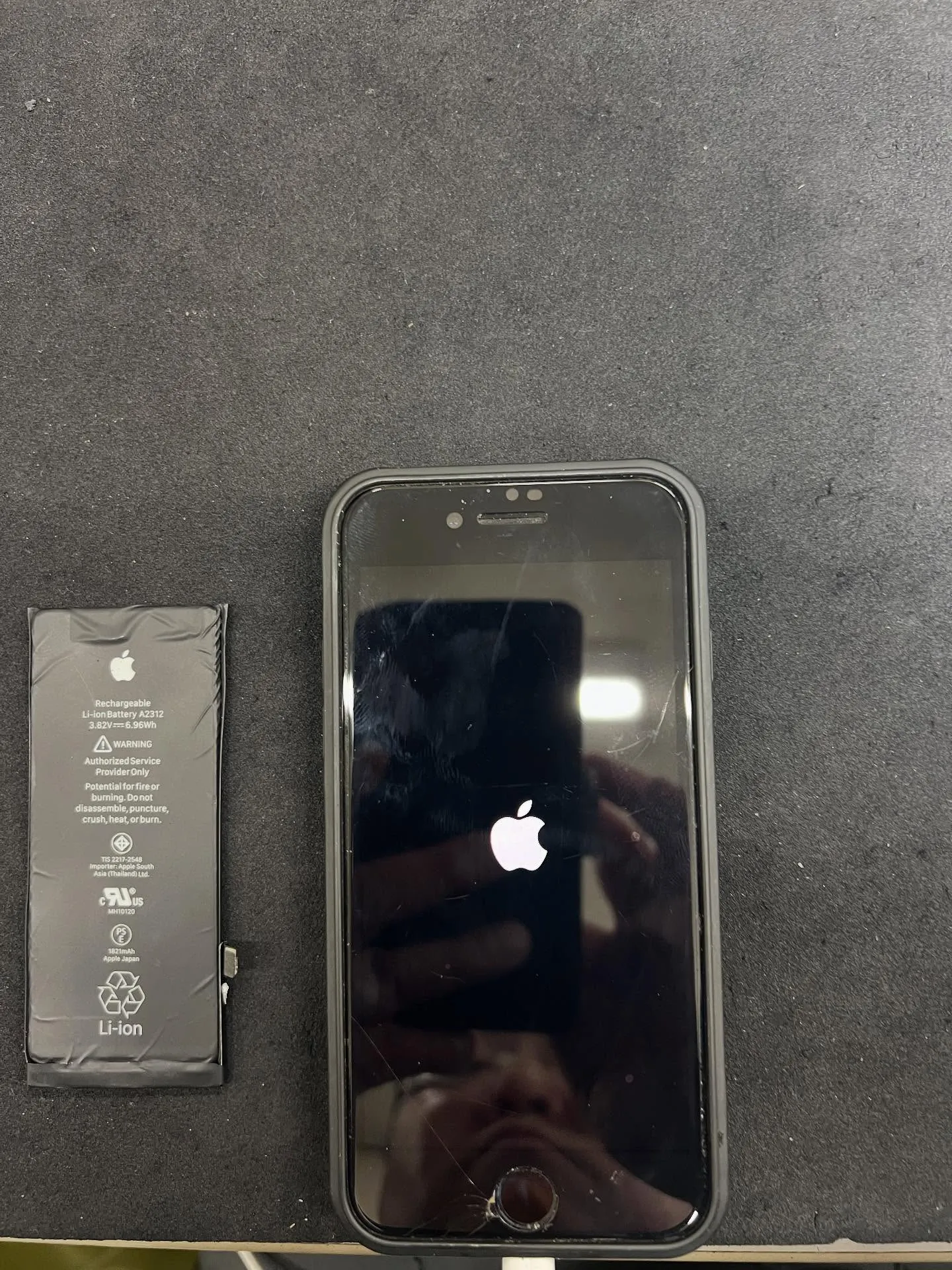 iPhone SE2のバッテリー交換