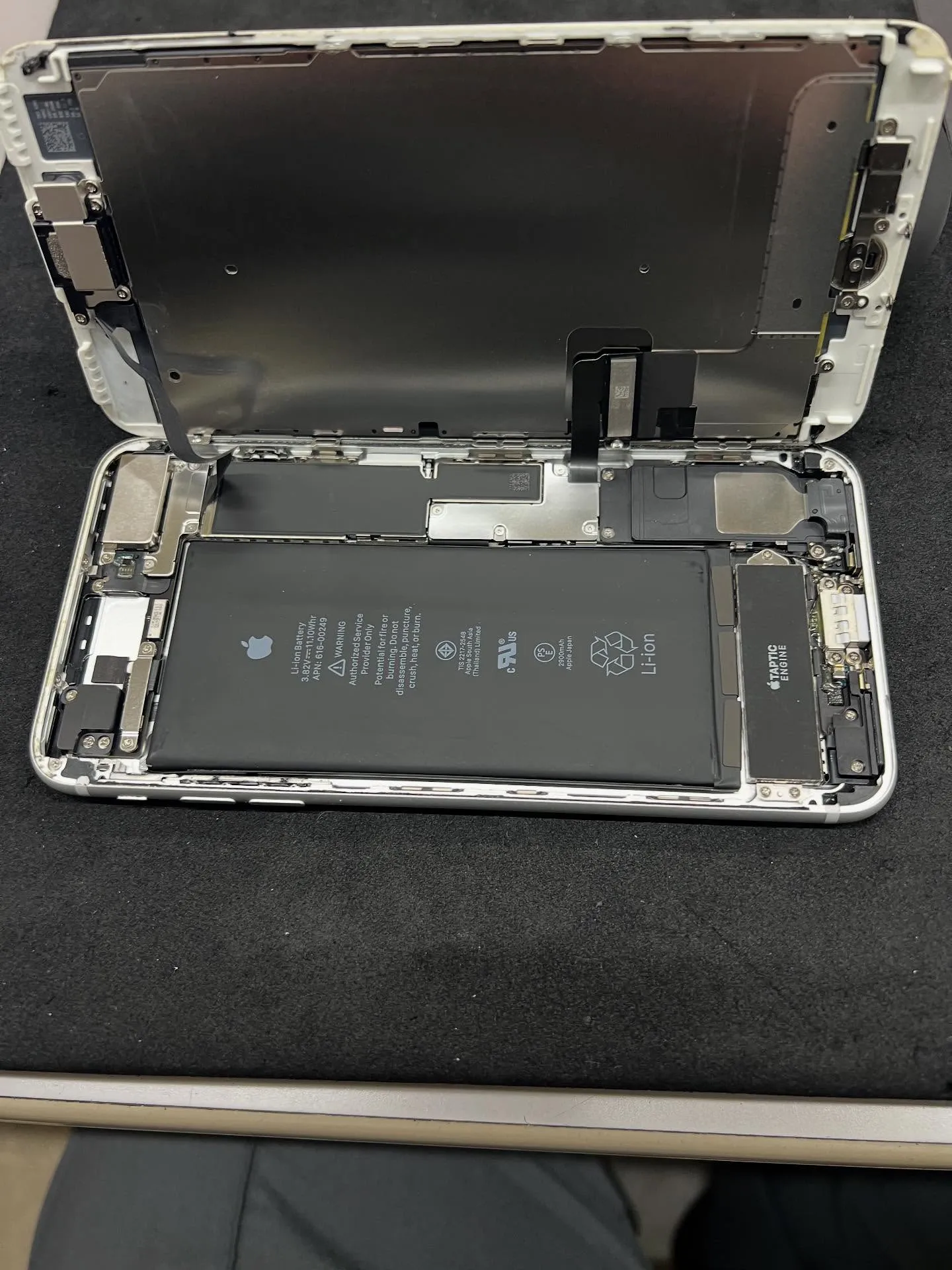 iPhone7plusのバッテリー交換