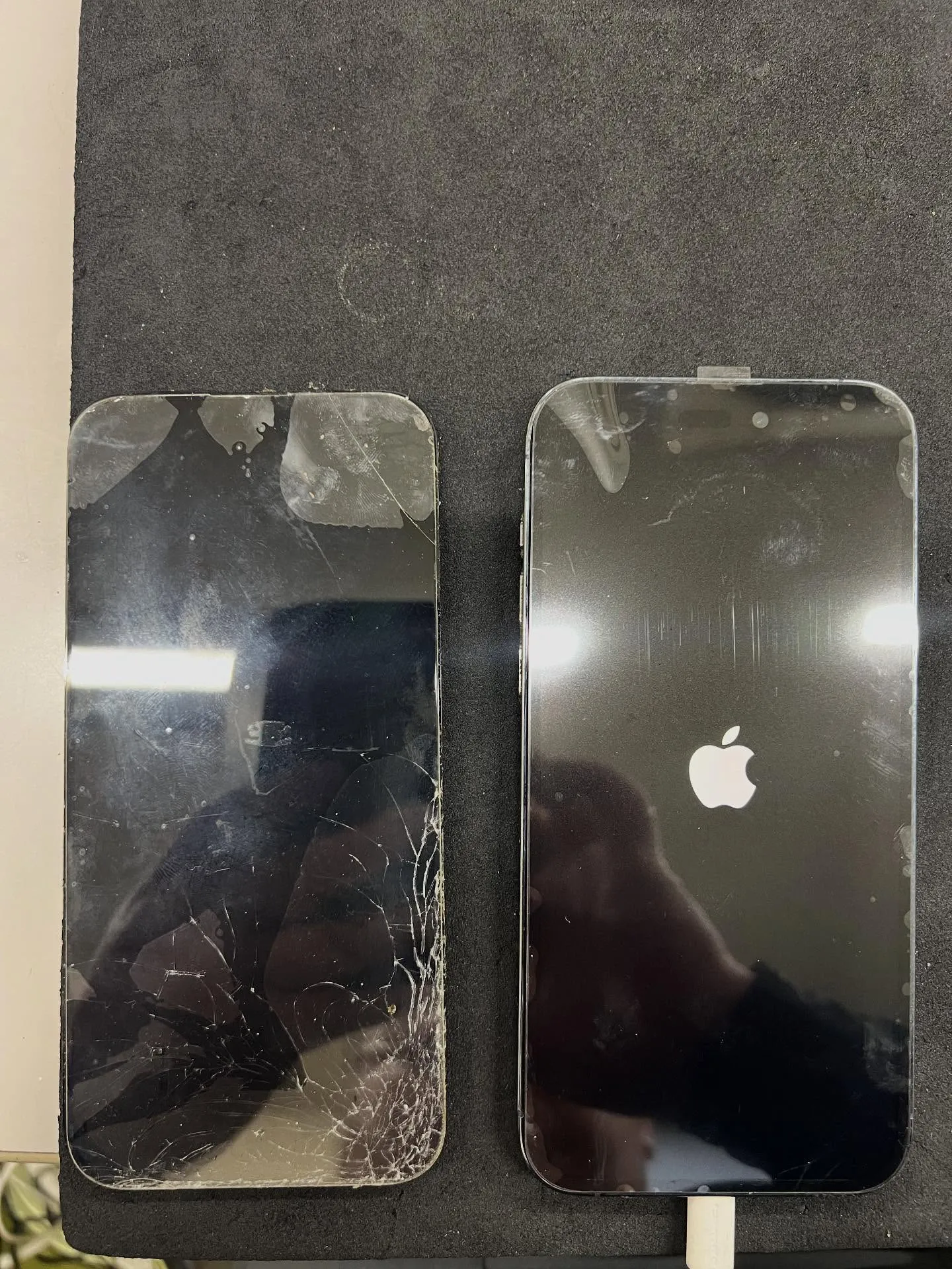 iPhone13pro maxの画面修理