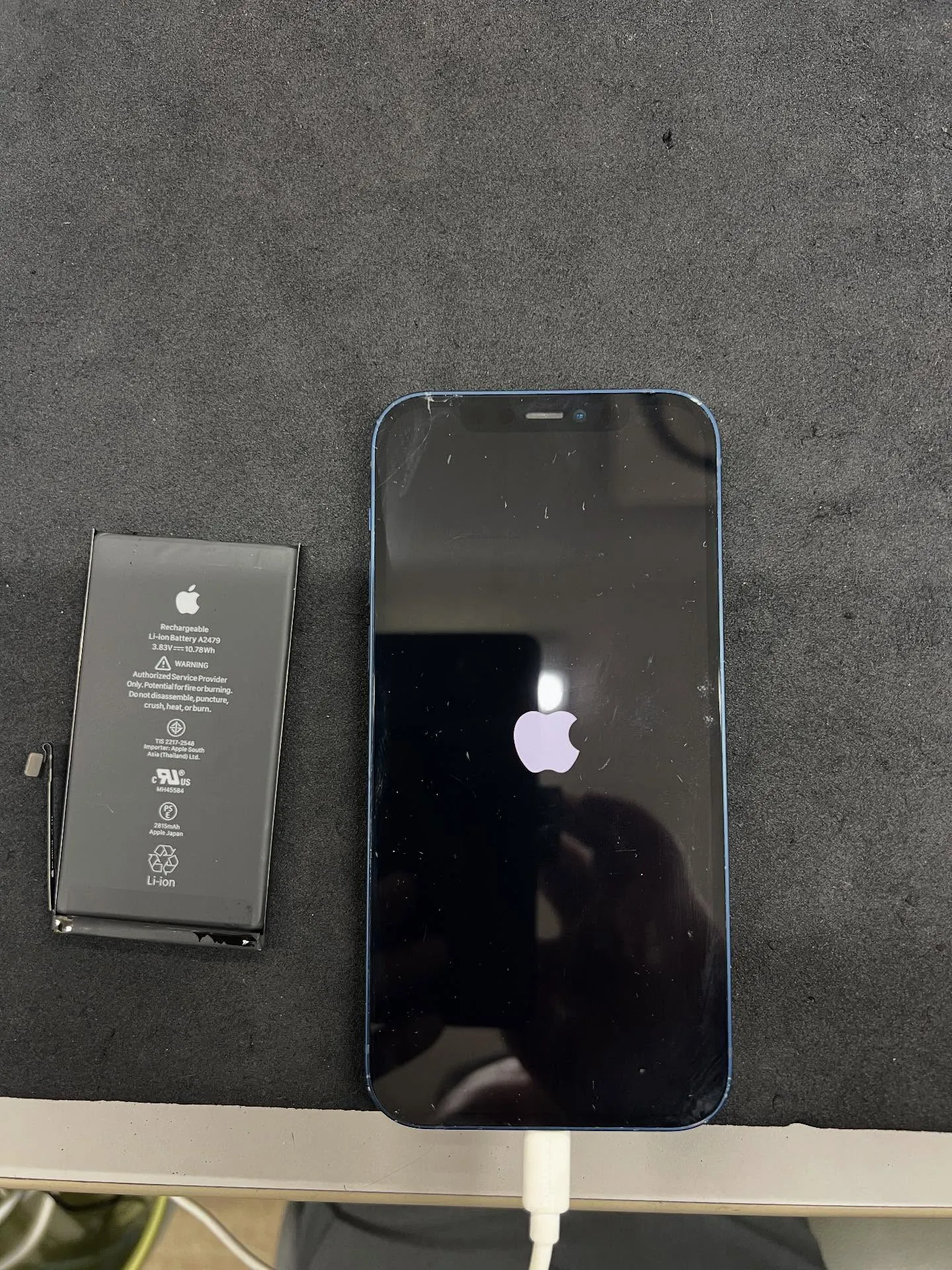 iPhone 12proのバッテリー交換