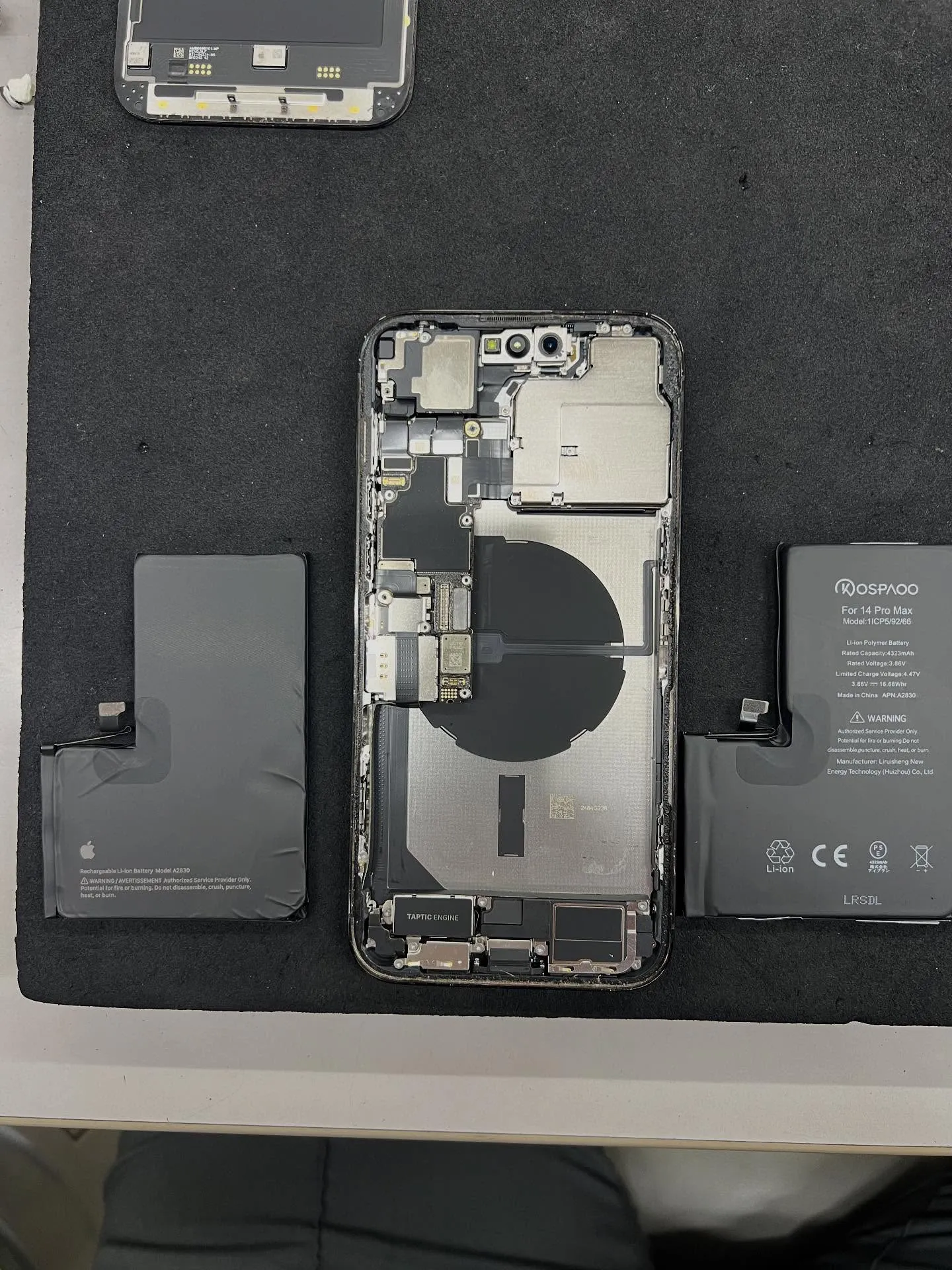iPhone14promaxのバッテリー交換