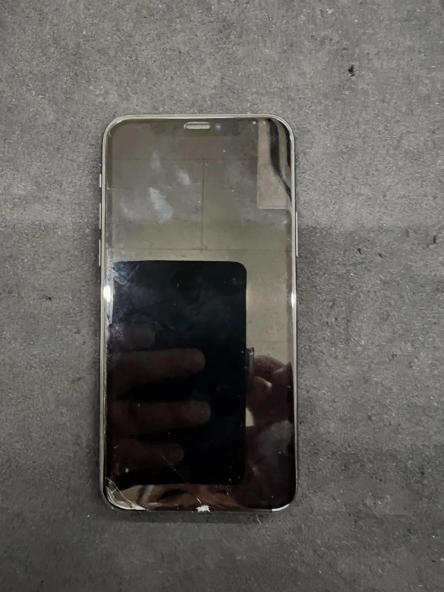 iPhone 11proのバッテリー交換
