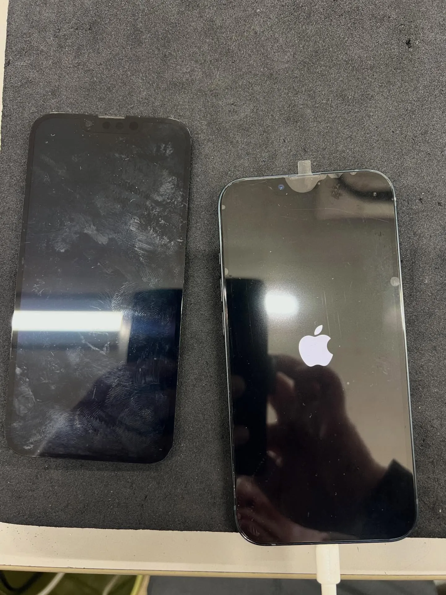 iPhone13の画面修理