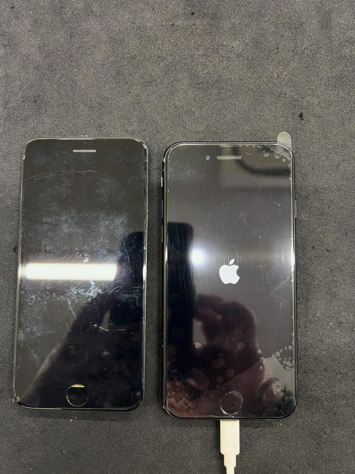 iPhone SE2の画面修理