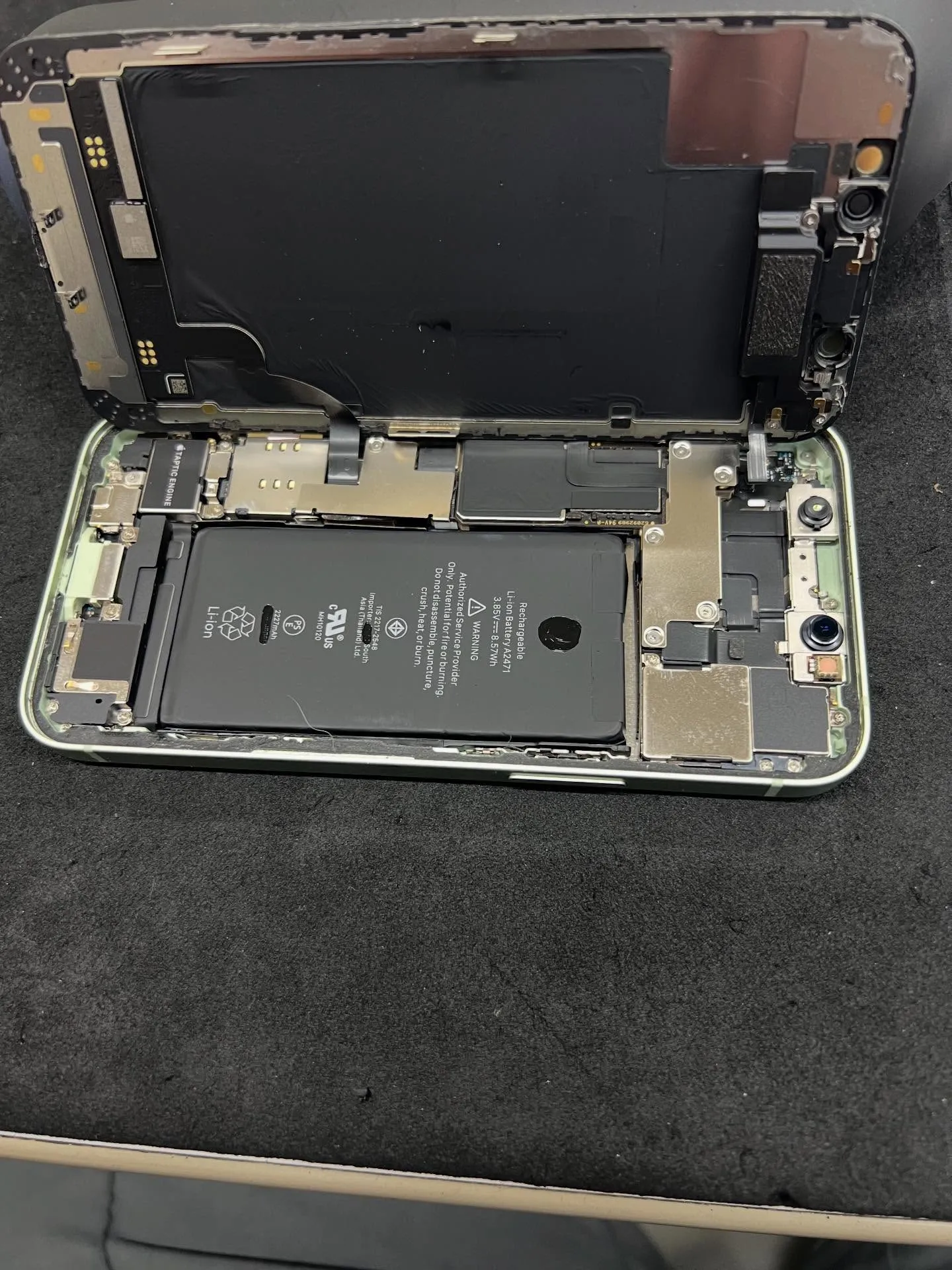iPhone12のバッテリー交換
