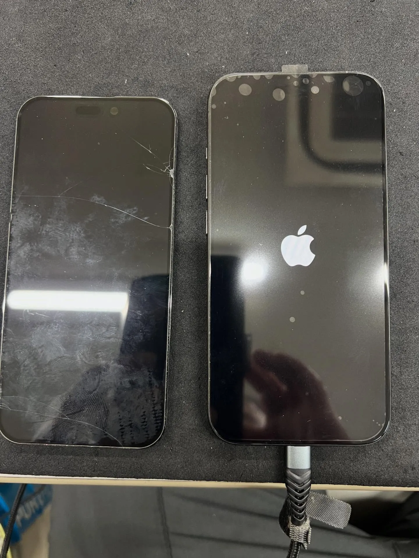 iPhone15の画面修理