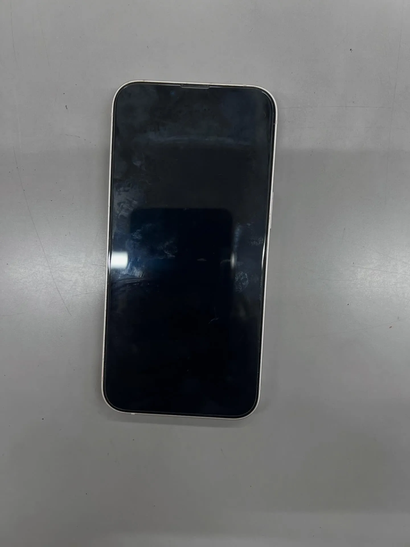 iPhone13のバッテリー交換