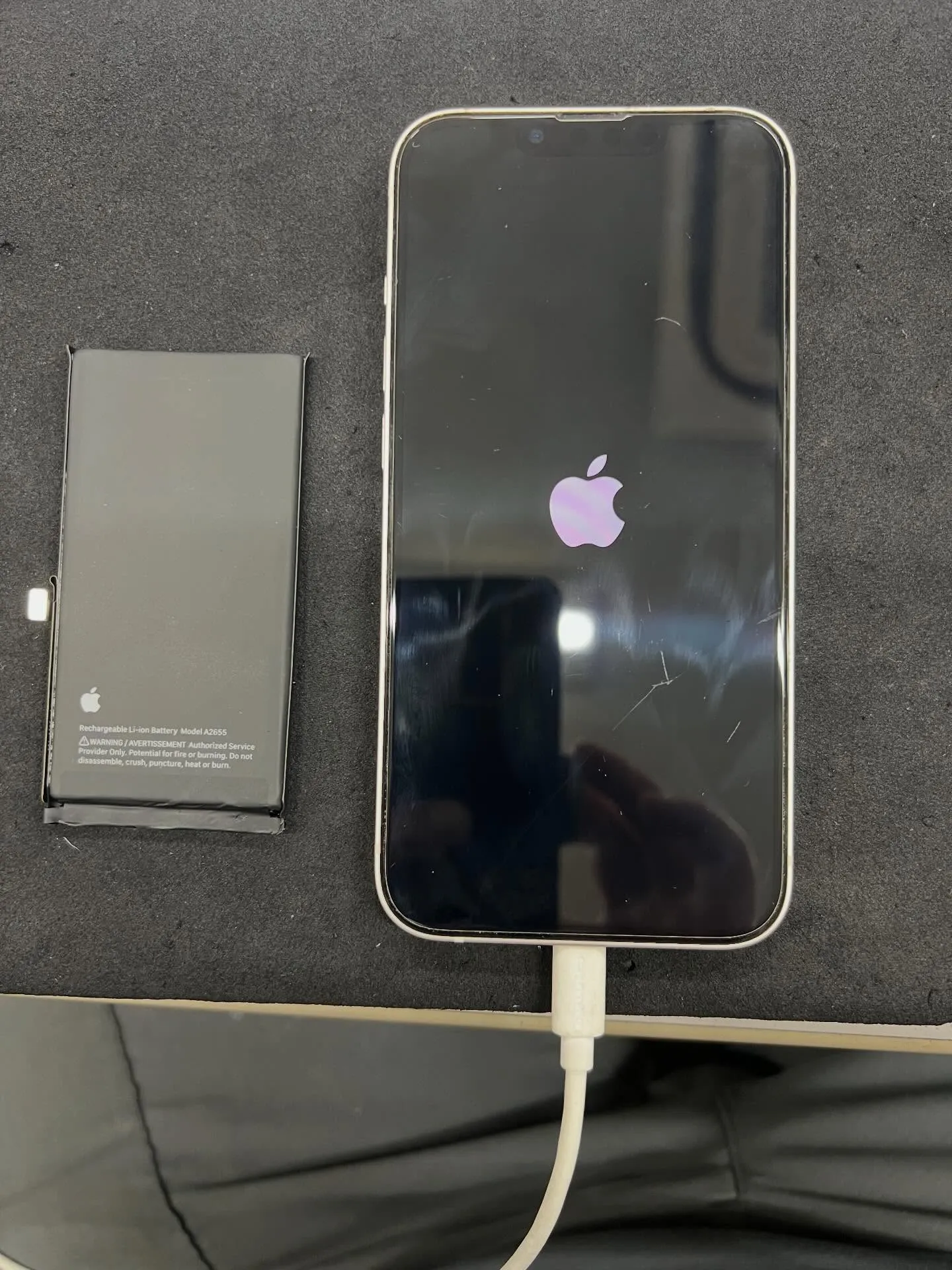 iPhone13のバッテリー交換