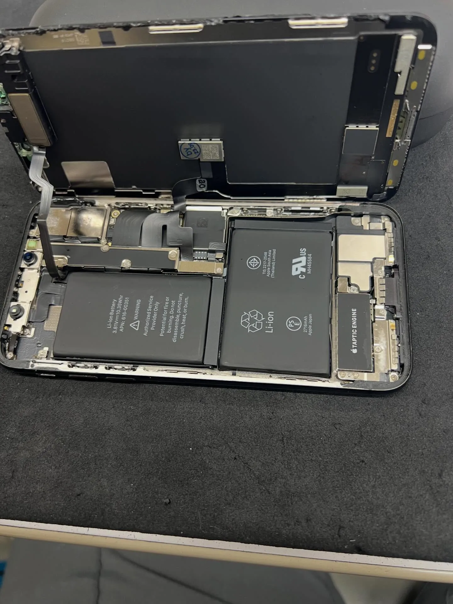 iPhoneXの充電口の修理