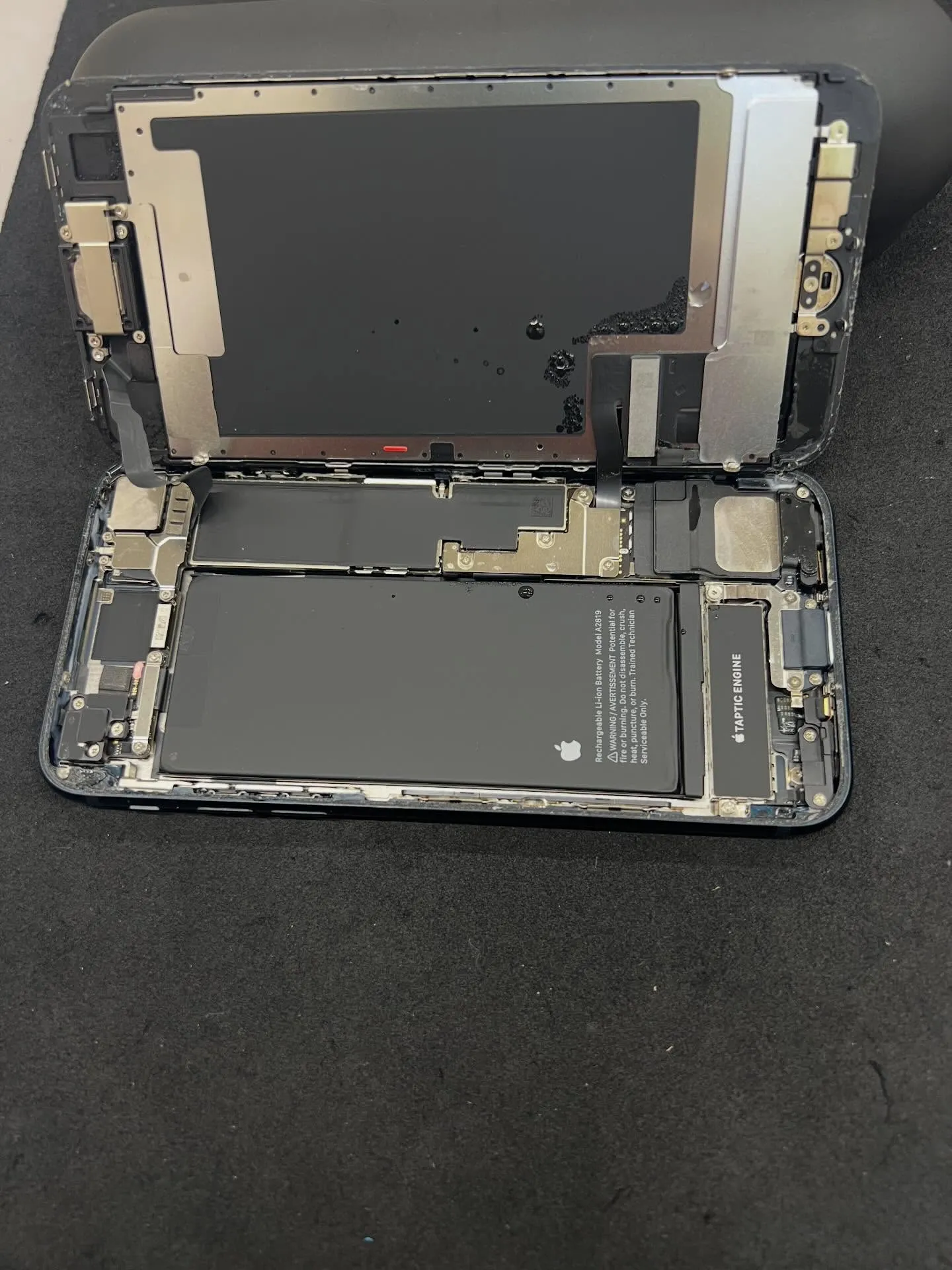 iPhone SE3の水没修理