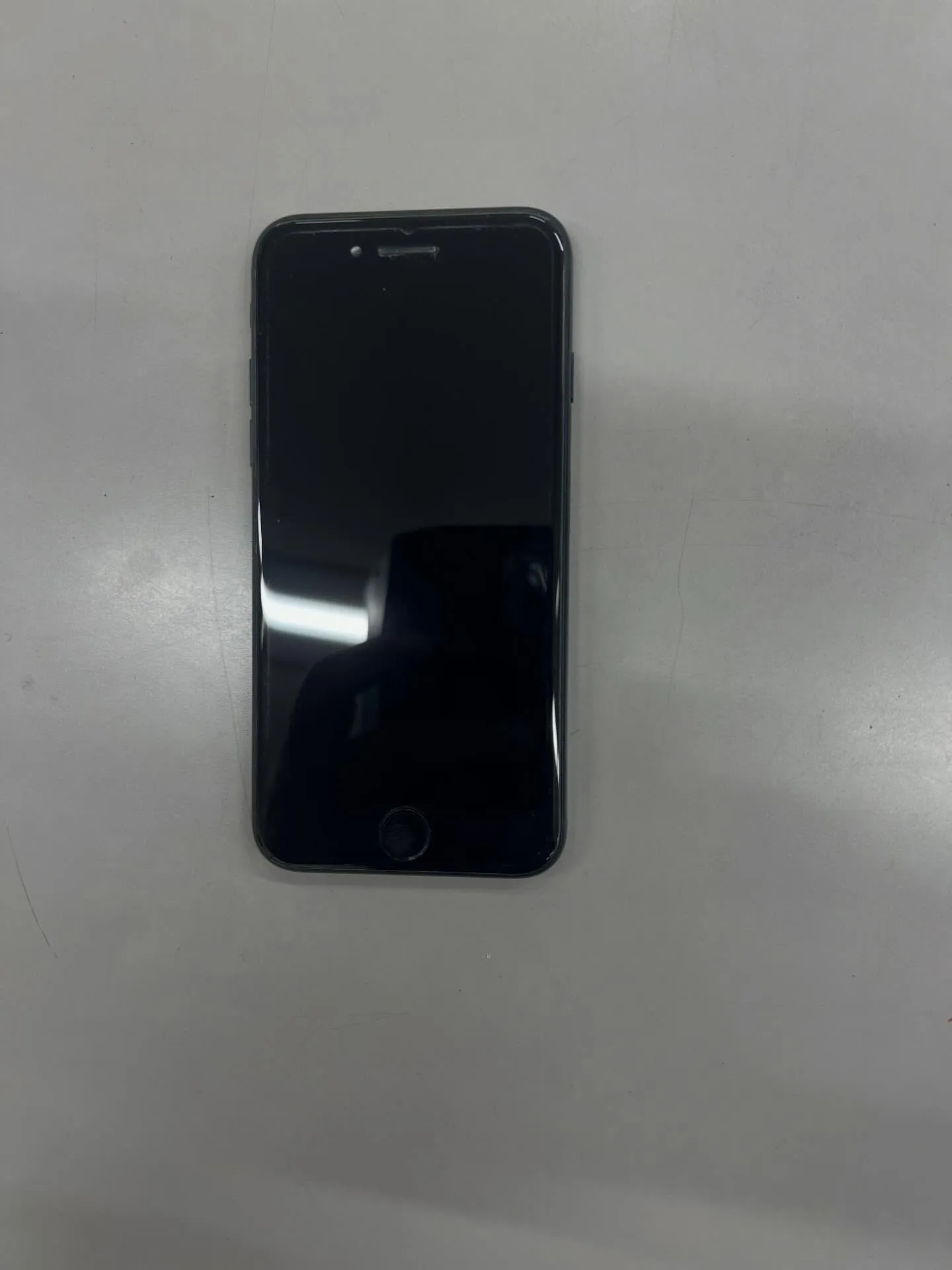 iPhone SE3の水没修理