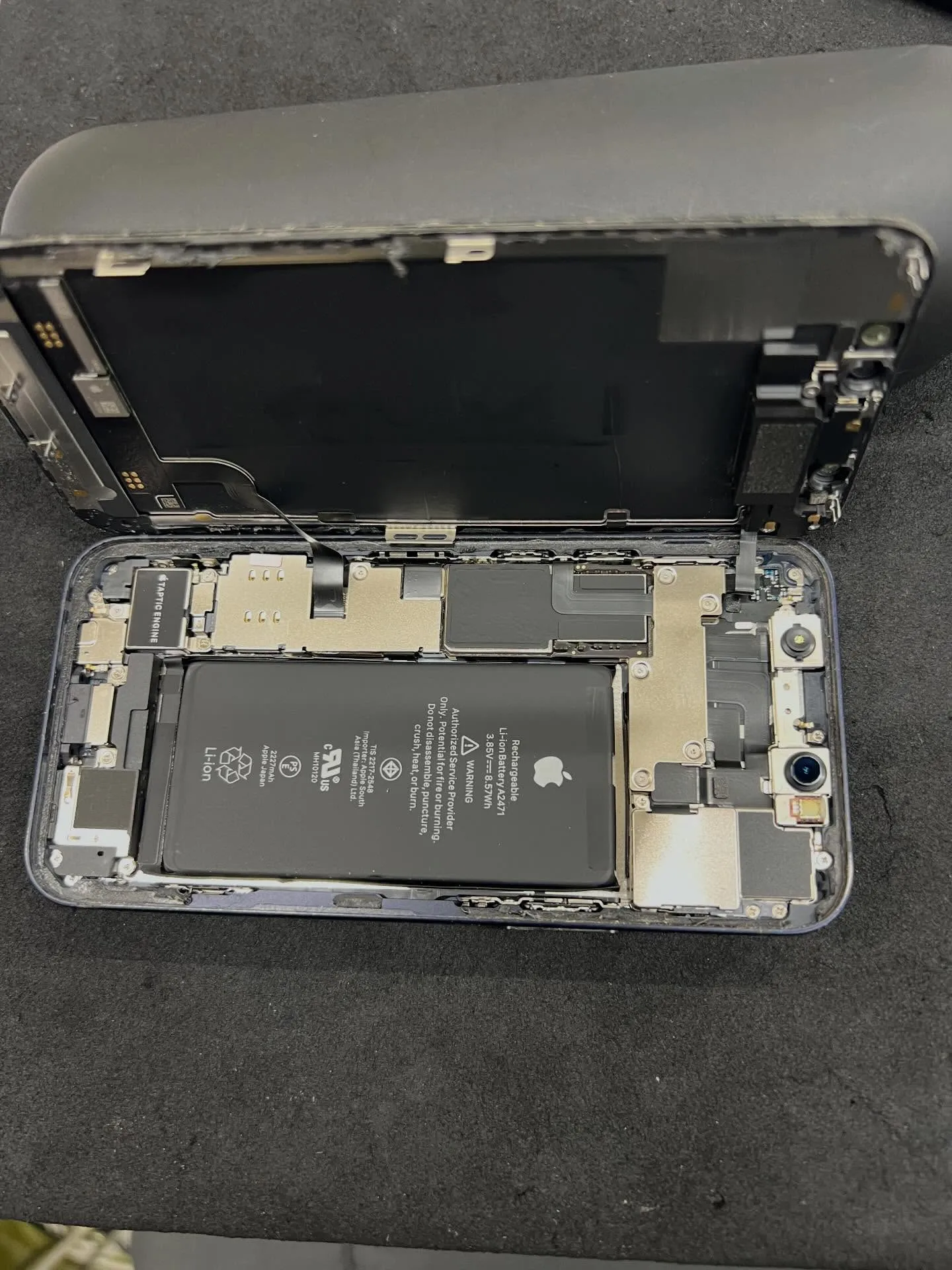 iPhone 12miniの画面修理とバッテリー交換