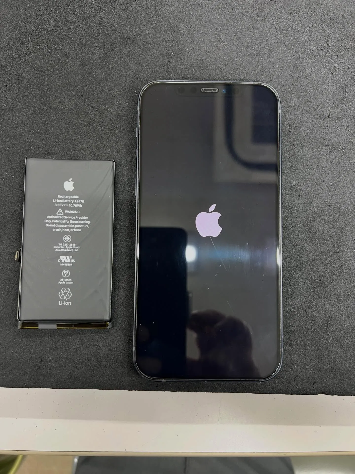 iPhone 12proのバッテリー交換