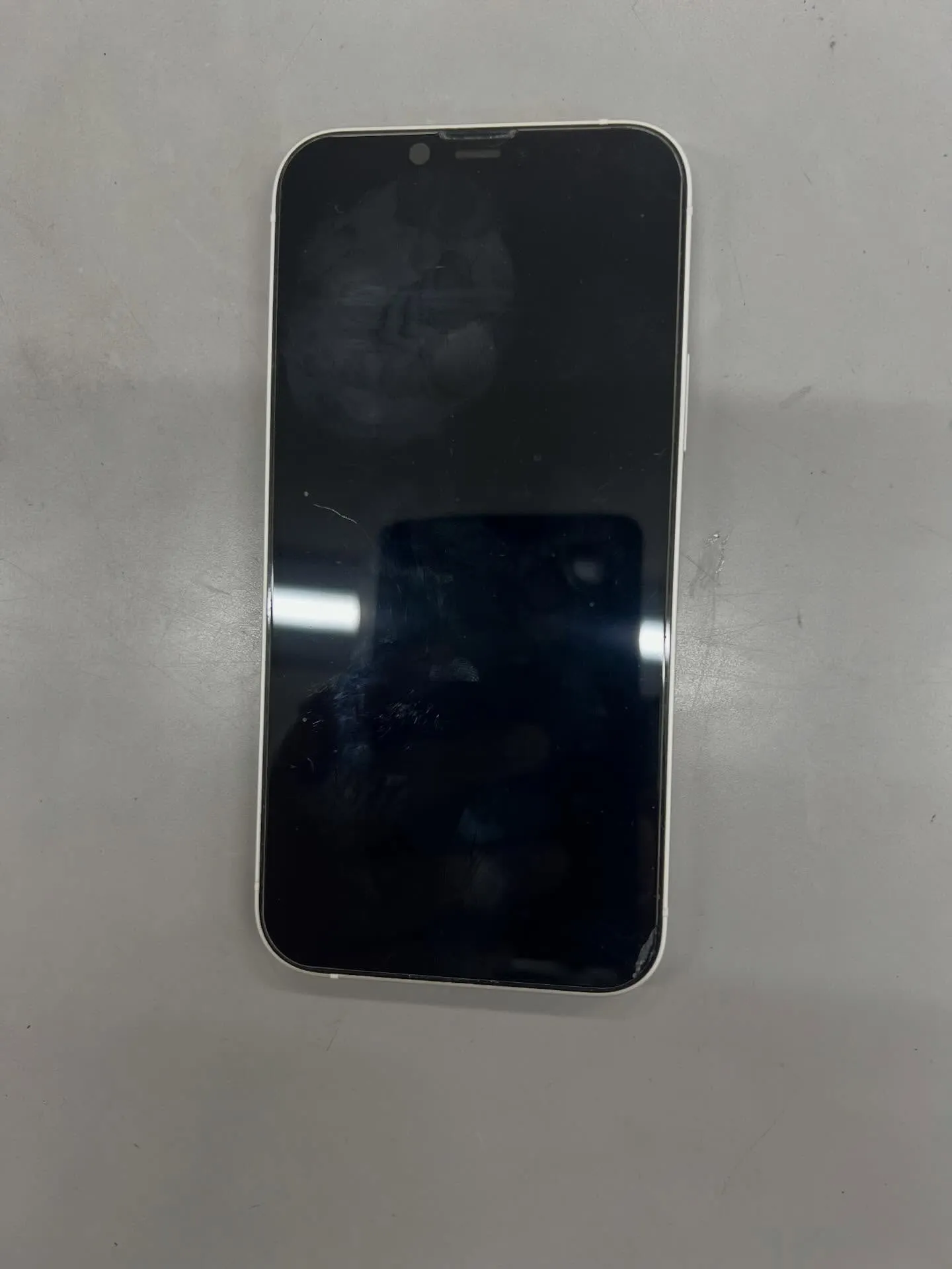 iPhone12のバッテリー交換