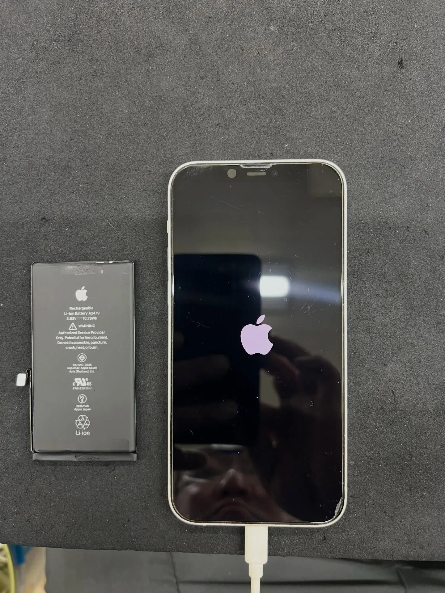 iPhone12のバッテリー交換